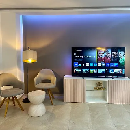 Modernes Ferienhaus, Sauna & Partyraum Zubuchbar Prázdninový dům Neuss