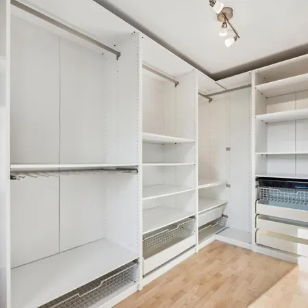 Modernes Ferienhaus, Sauna & Partyraum Zubuchbar * Neuss