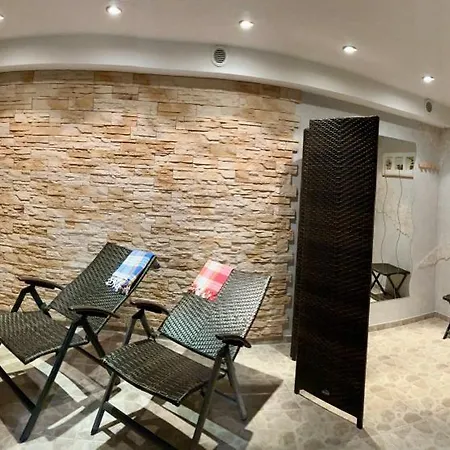 Modernes Ferienhaus, Sauna & Partyraum Zubuchbar Prázdninový dům Neuss