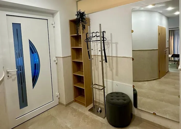 Modernes Ferienhaus, Nahe Duesseldorf, Sauna Optional, 160qm *