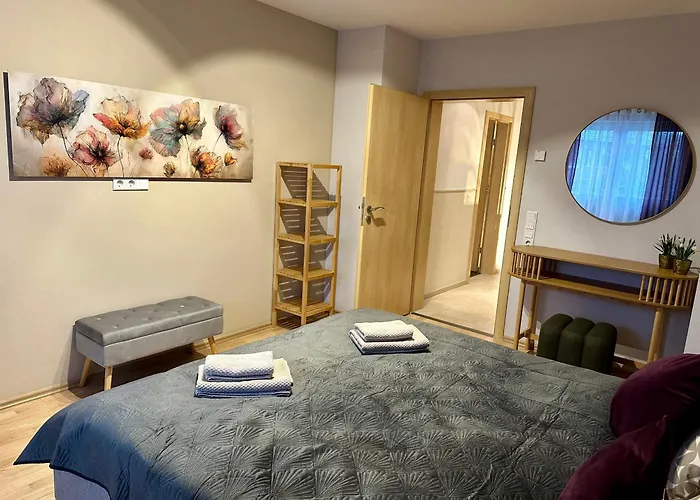 Vakantiehuis Modernes Ferienhaus, Nahe Duesseldorf, Sauna Optional, 160qm